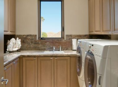 Laundry Room Organization: 8 Expert Tips for a Clutter-Free Space