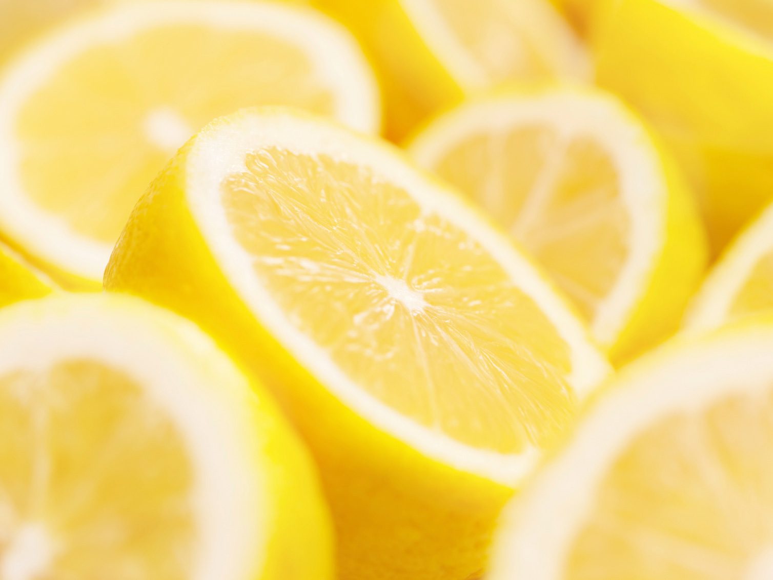 Eliminate Kitchen Odors: 9 Effective DIY Solutions