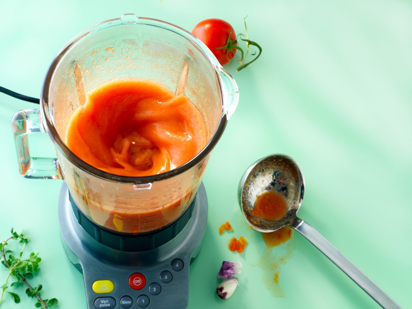 Expert Kitchen Cleaning: 7 Simple Tips for a Sparkling Home