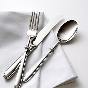 Streak-Free Mirrors: Effective DIY Cleaning Tips