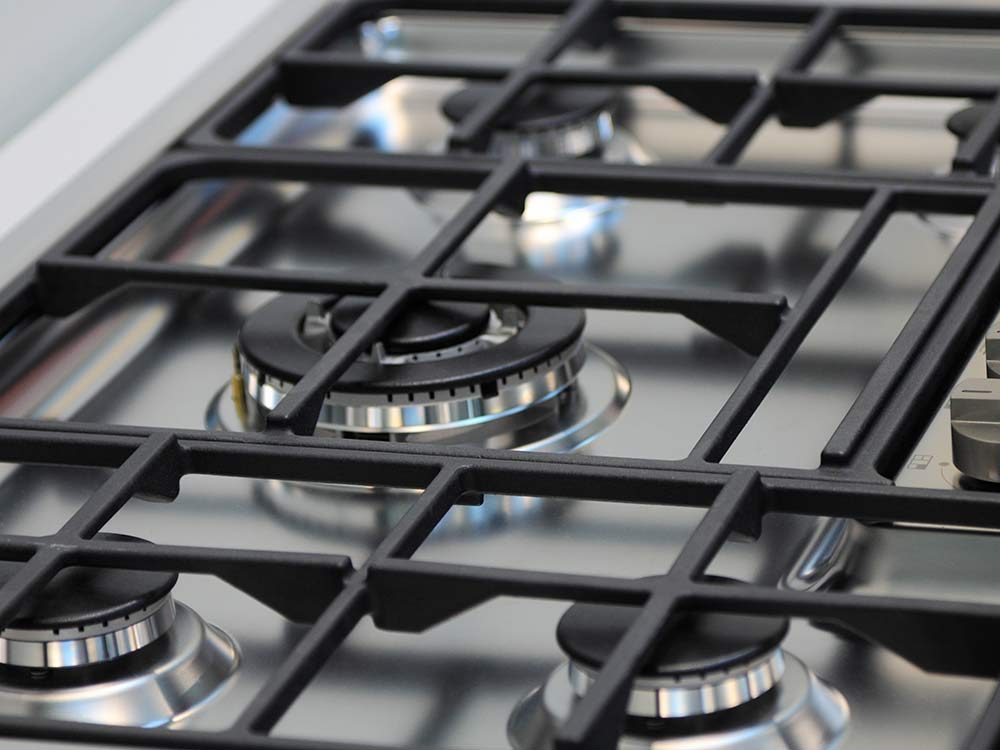 Effortless House Cleaning: 9 Overnight Hacks for a Sparkling Home