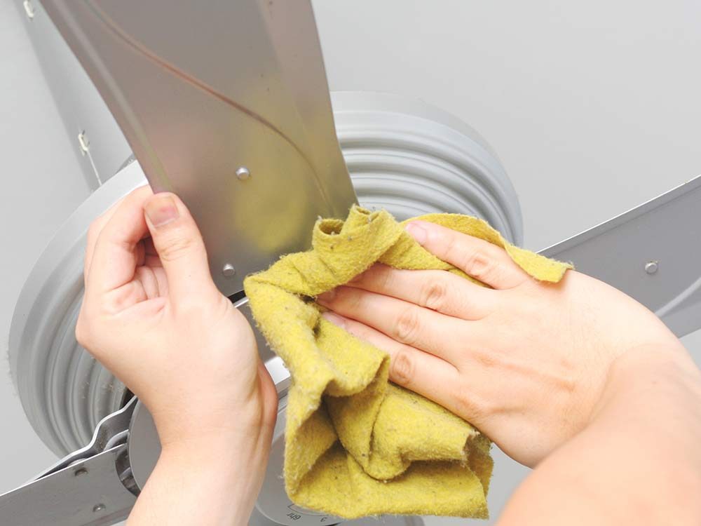 Effortless Spring Cleaning: 8 Simple Tips for a Refreshing Home