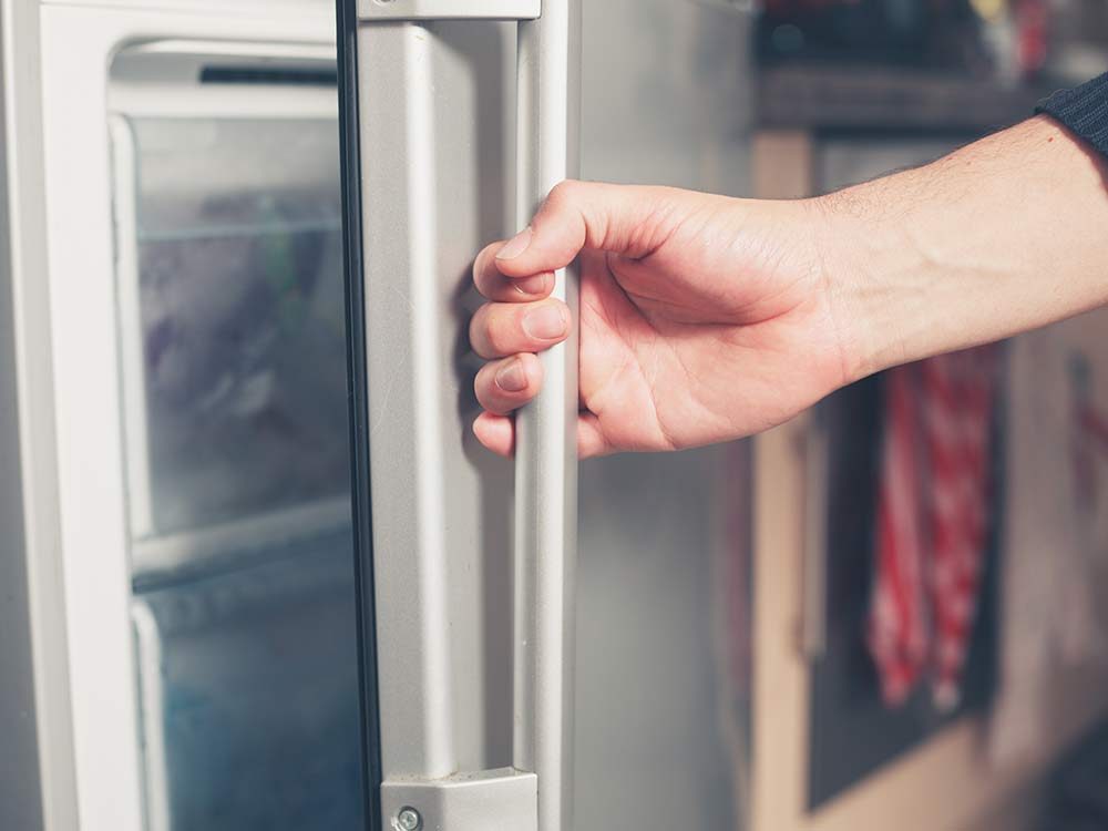 Effortless Spring Cleaning: 8 Simple Tips for a Refreshing Home