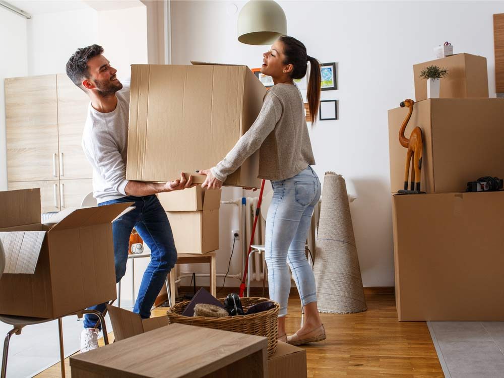 Stress-Free Moving: 15 Expert Packing Hacks for a Smooth Transition