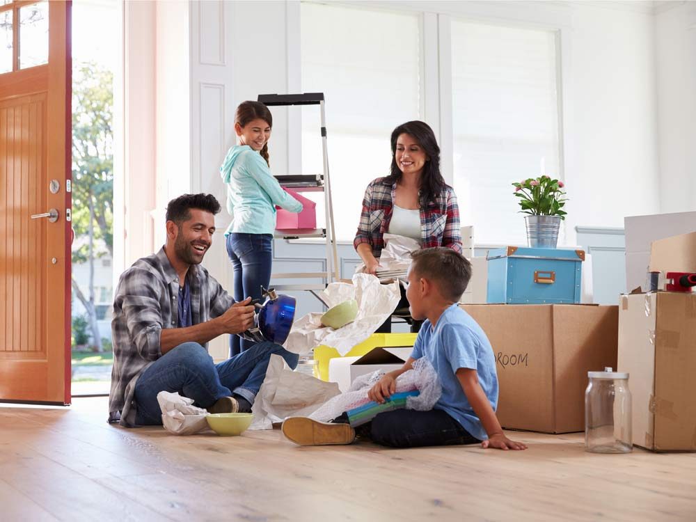 Stress-Free Moving: 15 Expert Packing Hacks for a Smooth Transition