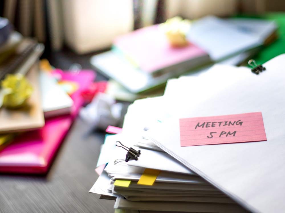 Unlock Creativity: The Unexpected Strengths of Messy People