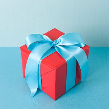 The Ultimate Guide to Regifting Etiquette: 10 Rules