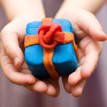 The Ultimate Guide to Regifting Etiquette: 10 Rules