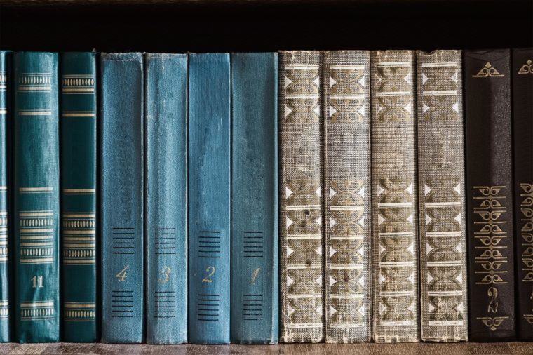 Declutter Like a Pro: 26 Items Professional Organizers Discard
