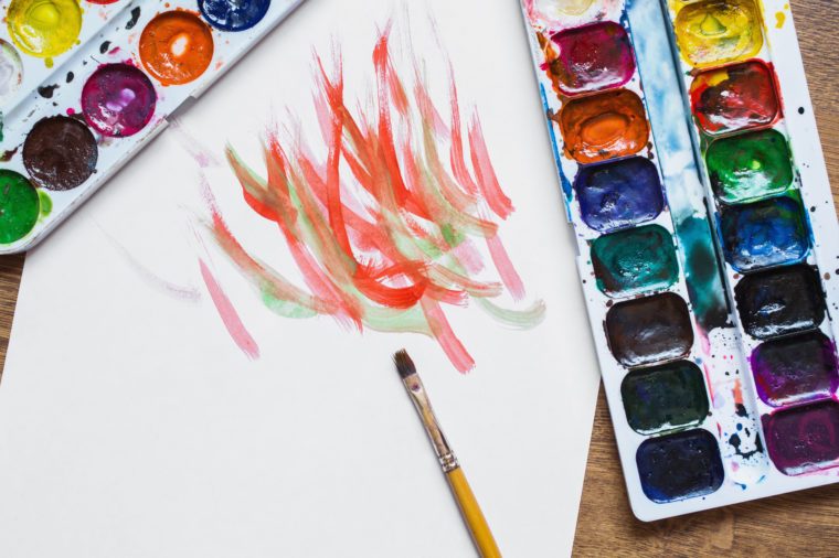Declutter Like a Pro: 26 Items Professional Organizers Discard