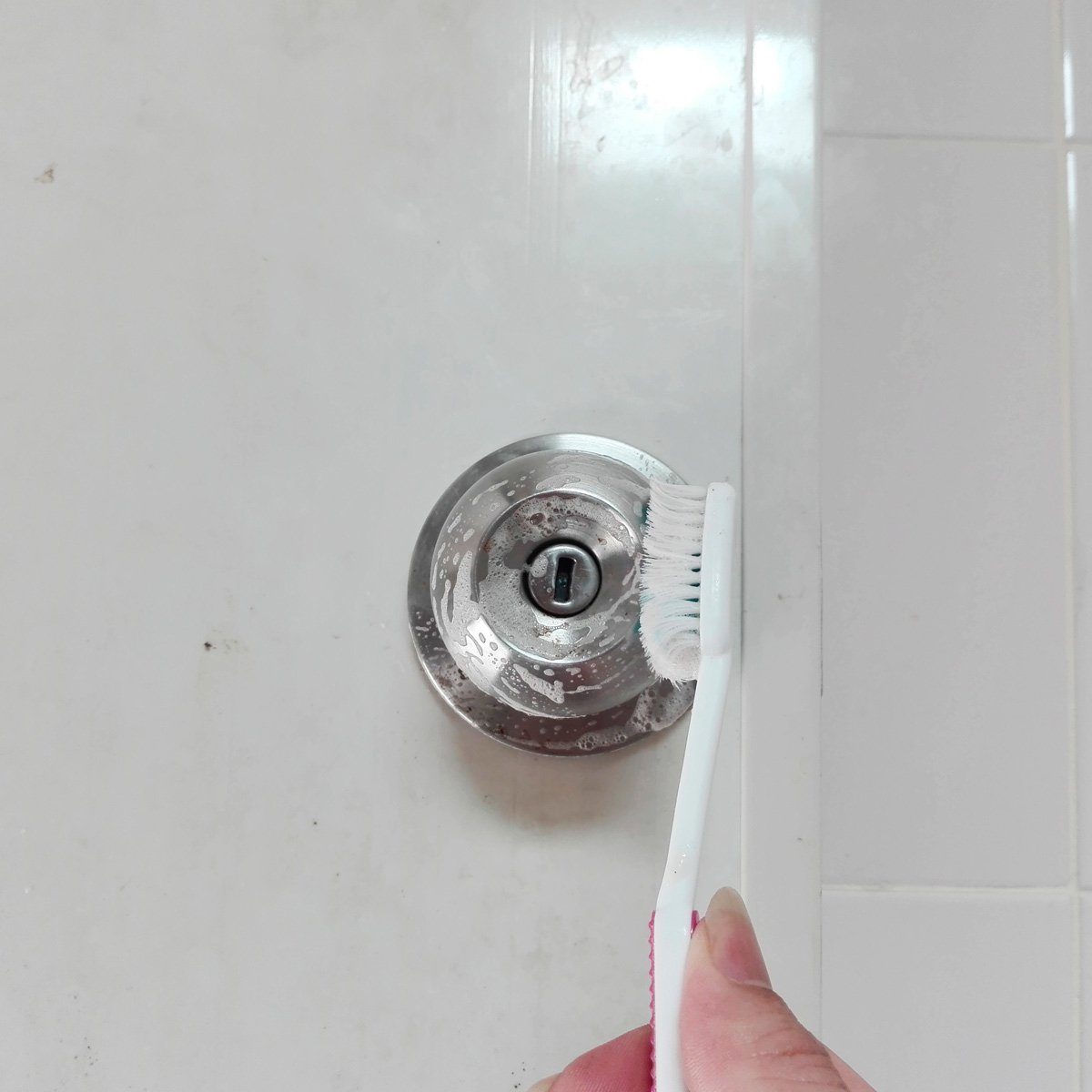 Bleach Safety: 5 Common Cleaning Mistakes to Avoid