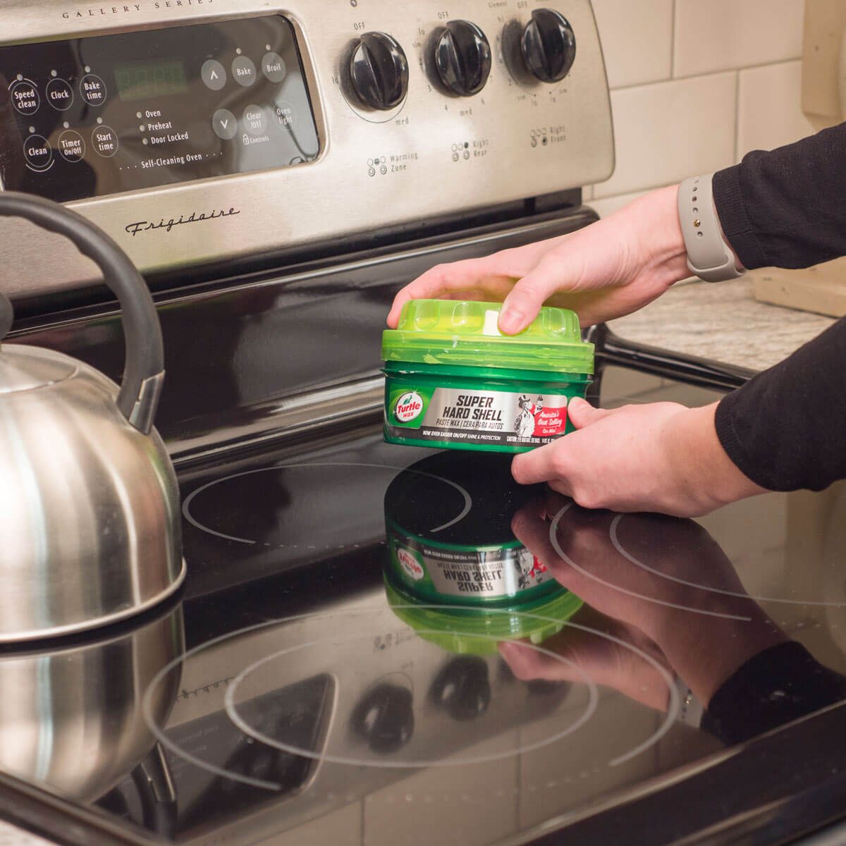 Effective Cleaning Hacks: 25 Proven Tips for a Spotless Home
