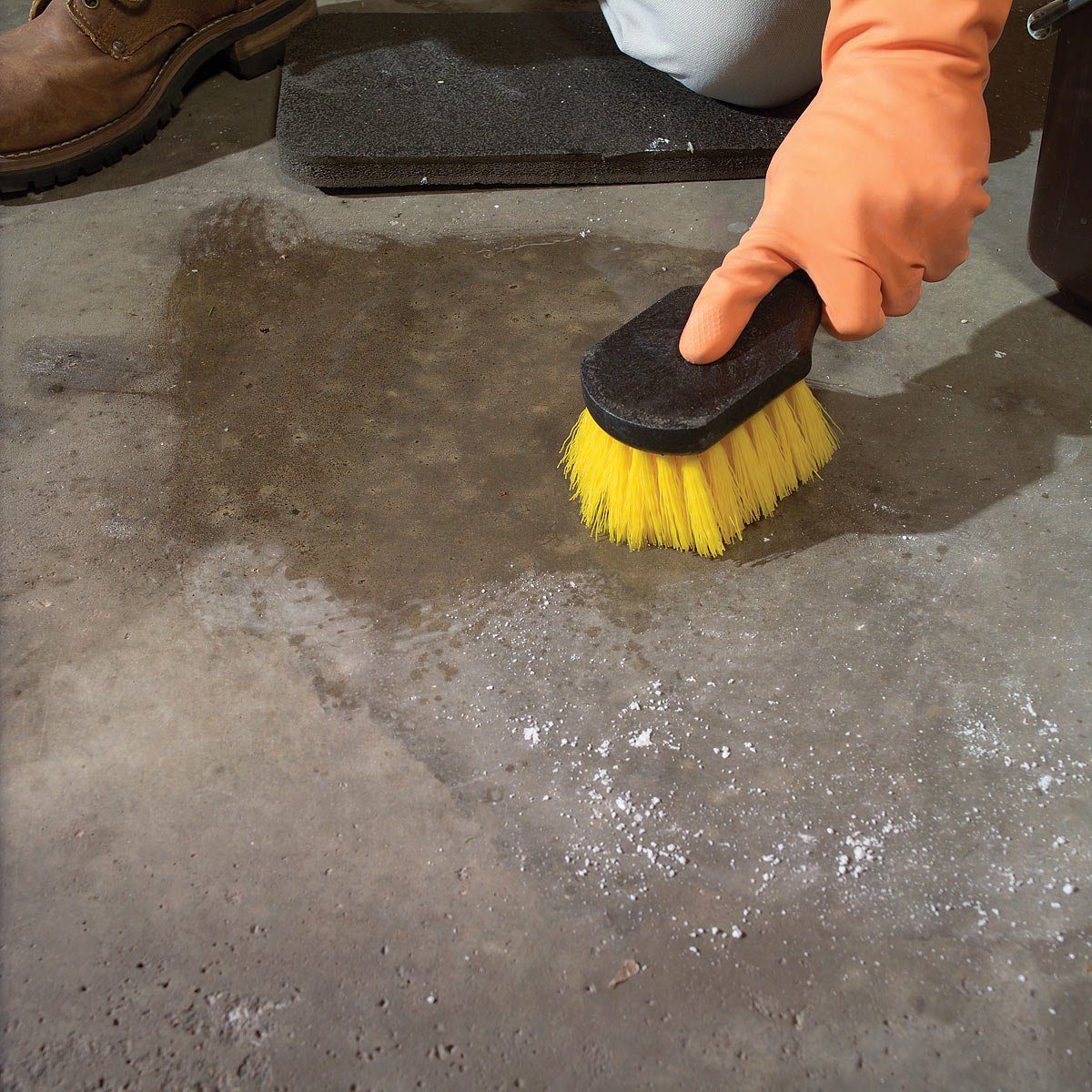 Effective Cleaning Hacks: 25 Proven Tips for a Spotless Home