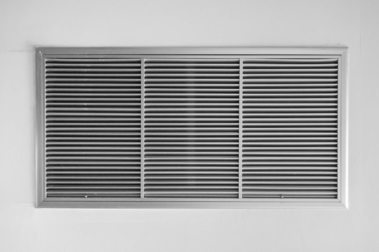 Hidden Dust Traps: 9 Often-Missed Areas to Vacuum