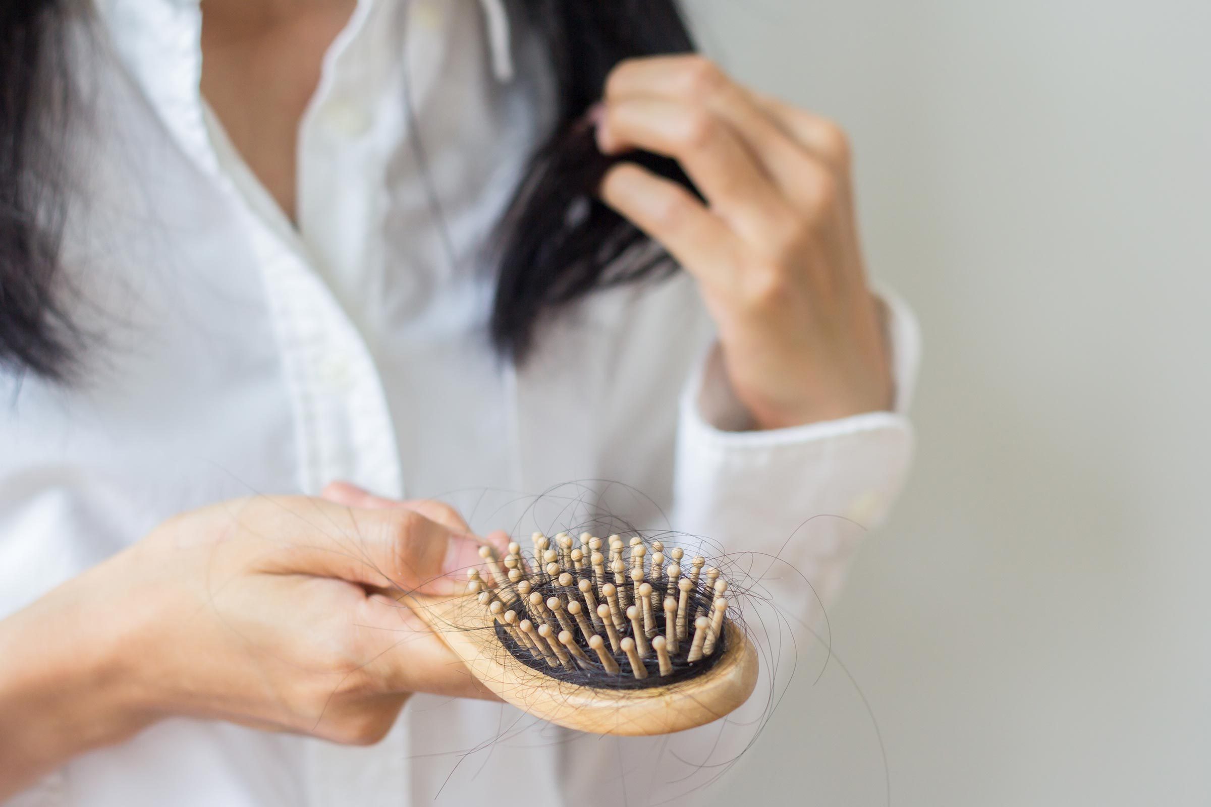 Beyond Clothes: 15 Unexpected Uses for a Lint Roller