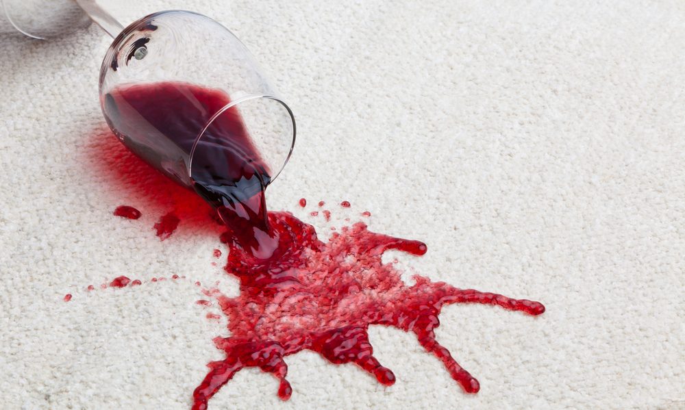 Ineffective Cleaning Hacks: 16 Myths Debunked by a Cleaning Expert