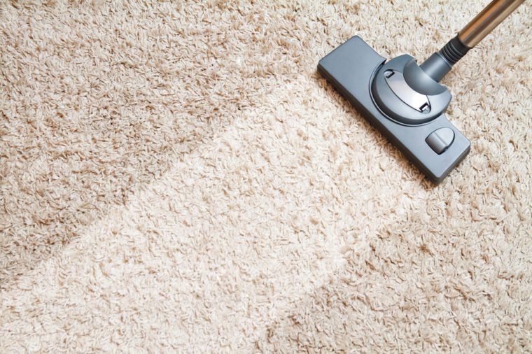 DIY Cleaning Recipes: 12 Effective & Natural Household Cleaners