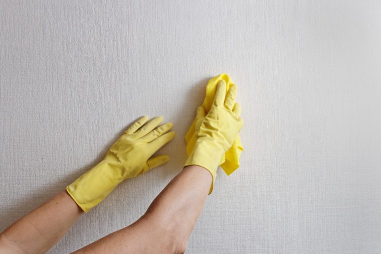 DIY Cleaning Recipes: 12 Effective & Natural Household Cleaners
