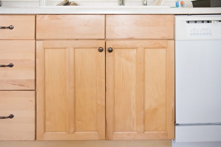 DIY Cleaning Recipes: 12 Effective & Natural Household Cleaners