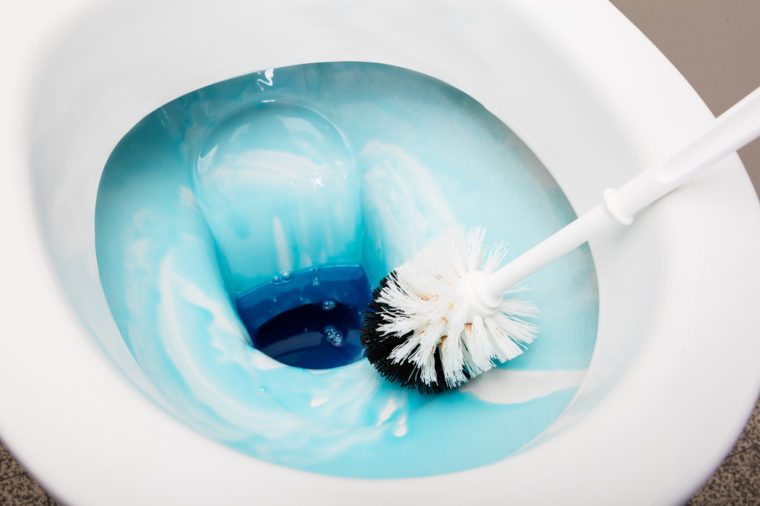 DIY Cleaning Recipes: 12 Effective & Natural Household Cleaners