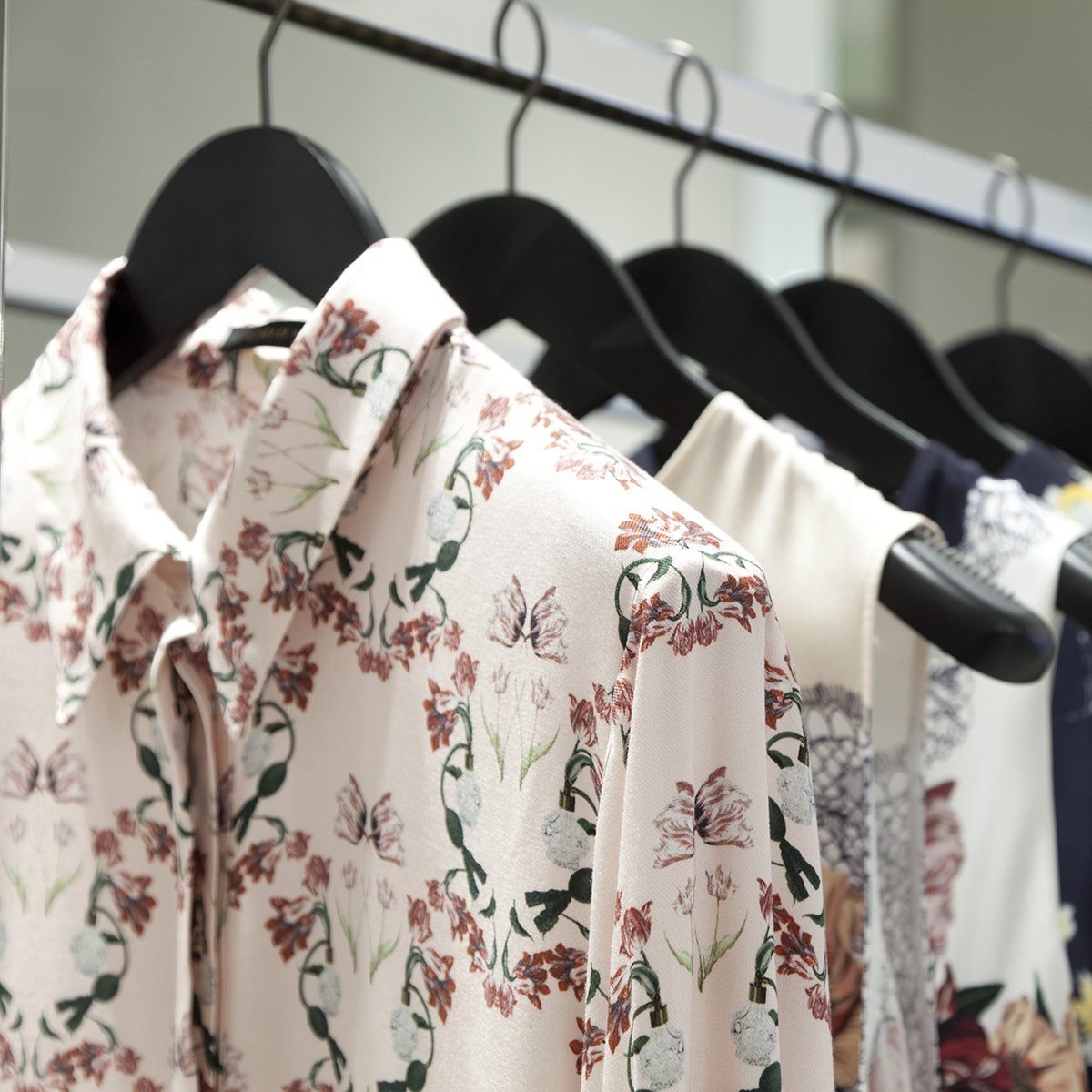 Dry Cleaning vs. Washing: A Guide to Fabric Care