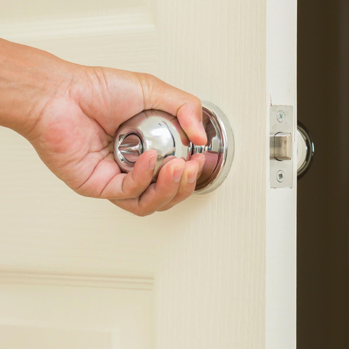 Essential Home Maintenance Tasks Every Homeowner Should Do