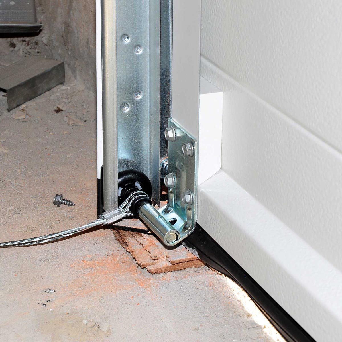 Essential Home Maintenance Tasks Every Homeowner Should Do