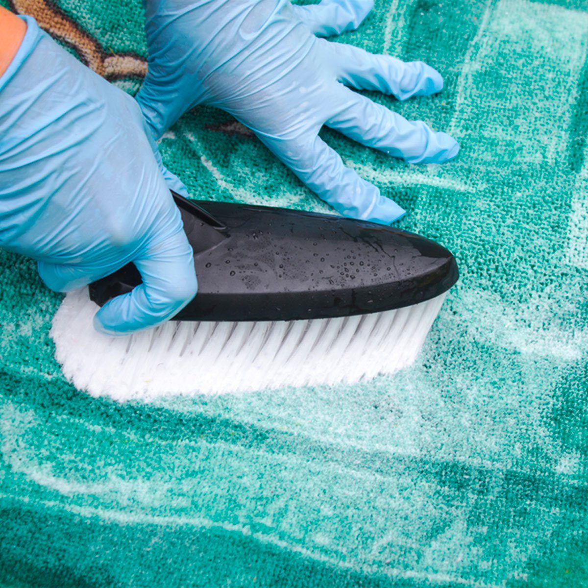 Monthly Home Cleaning Checklist: 19 Essential Tasks