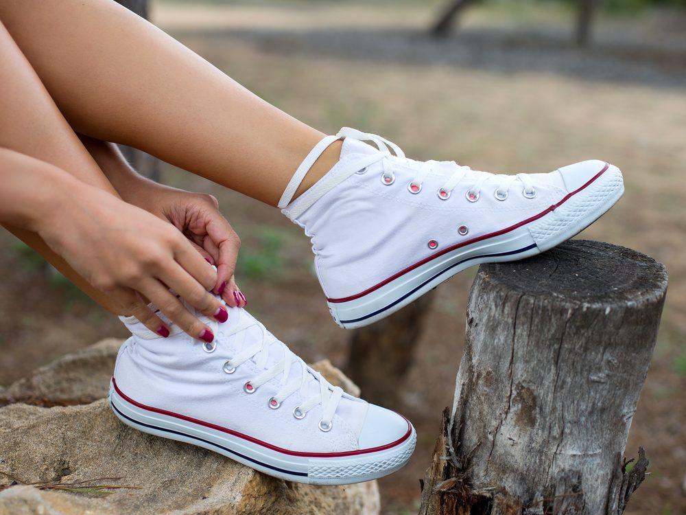 Expert Guide: How to Clean White Sneakers & Restore Their Shine