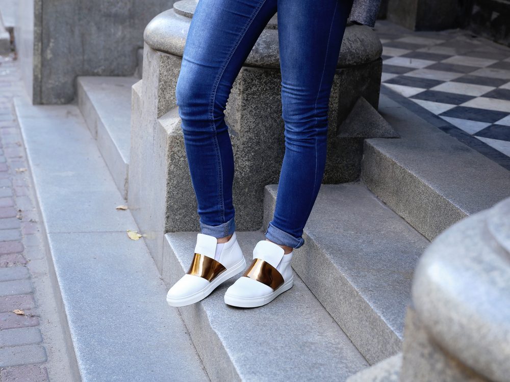 Expert Guide: How to Clean White Sneakers & Restore Their Shine