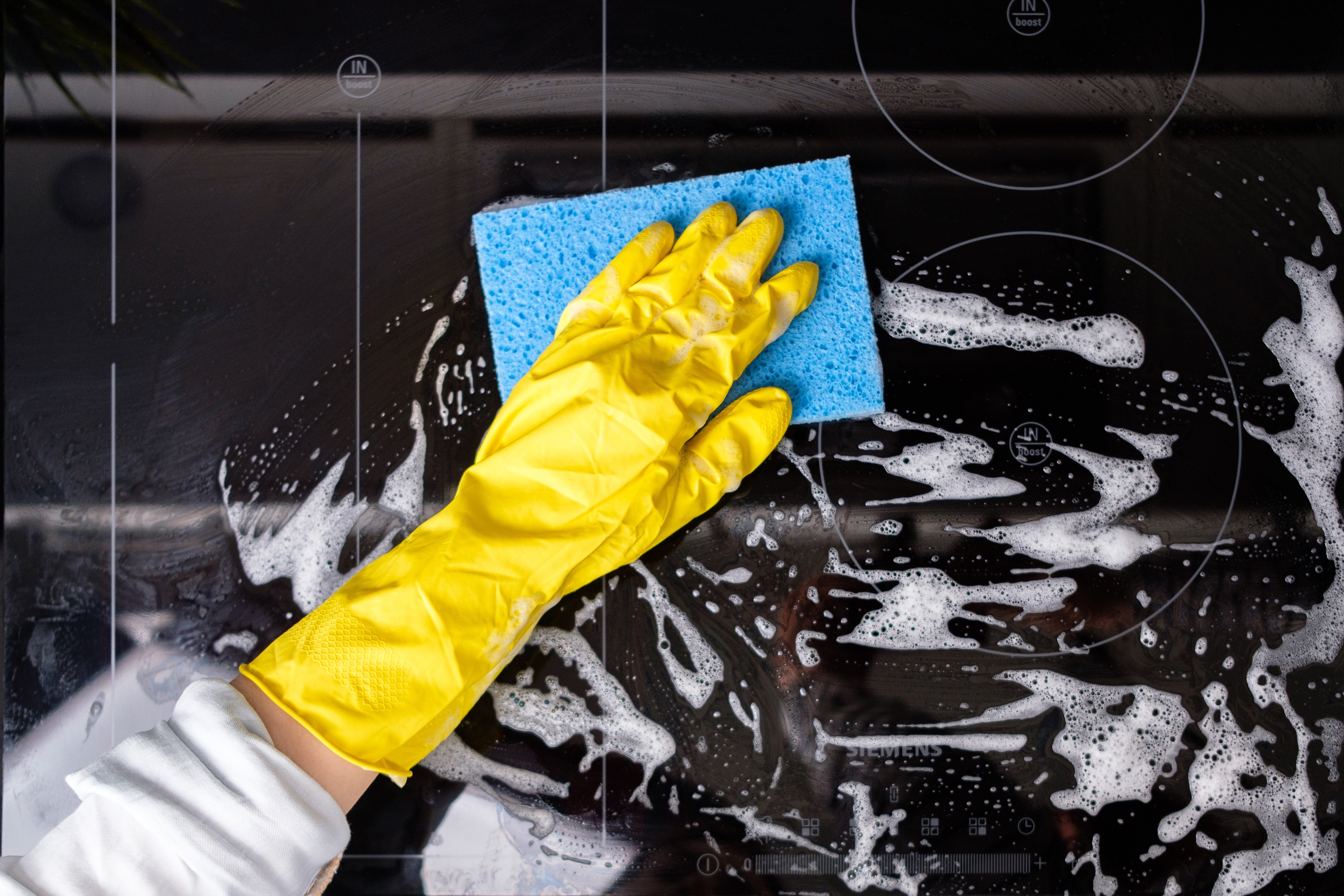 Disinfecting 101: 14 Common Mistakes & How to Clean Effectively