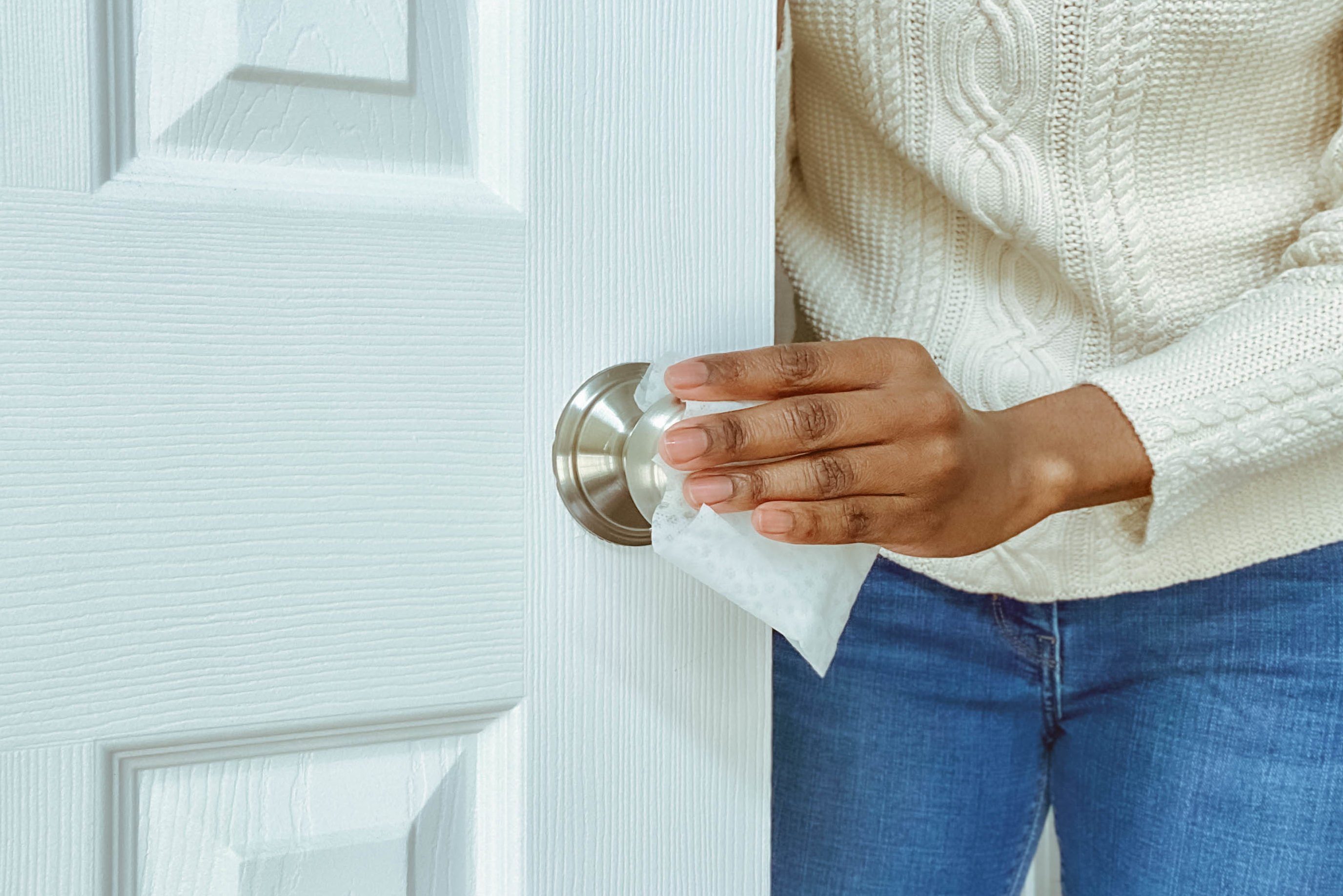 Daily Cleaning Checklist: 9 Habits for a Healthier Home