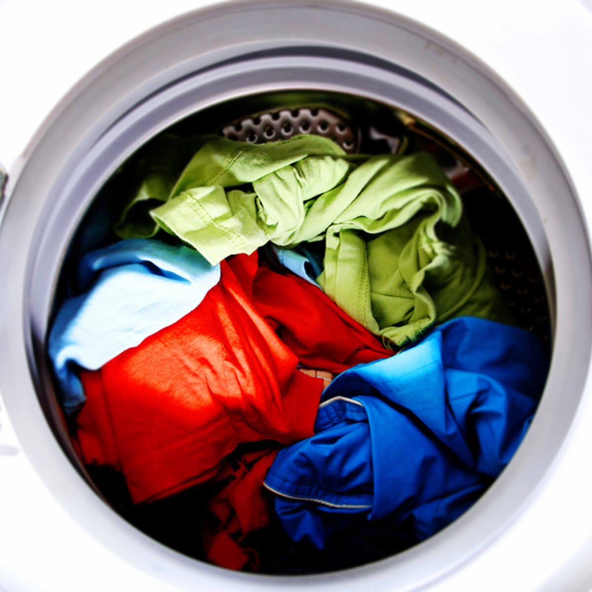 Laundry Hacks: 17 Simple Tips for Easier Washing & Drying