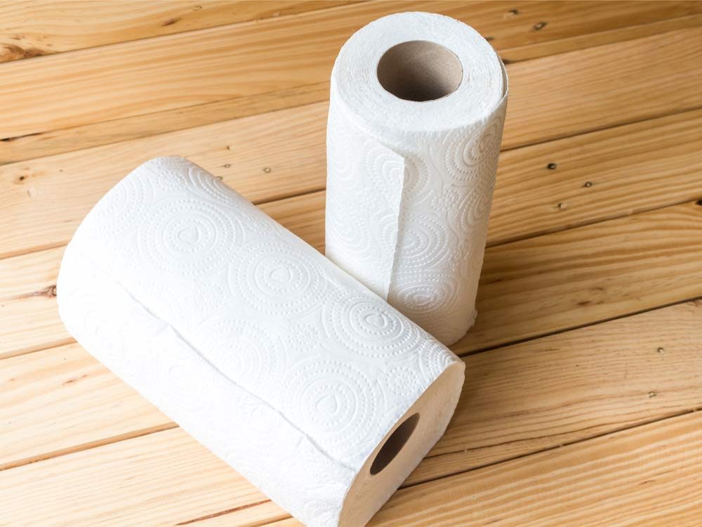 Drain Care: 12 Items You Should Never Flush – Protect Your Pipes & Environment