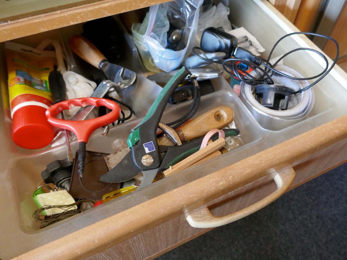 Quick & Easy Organization: 30 Tasks Under 30 Minutes