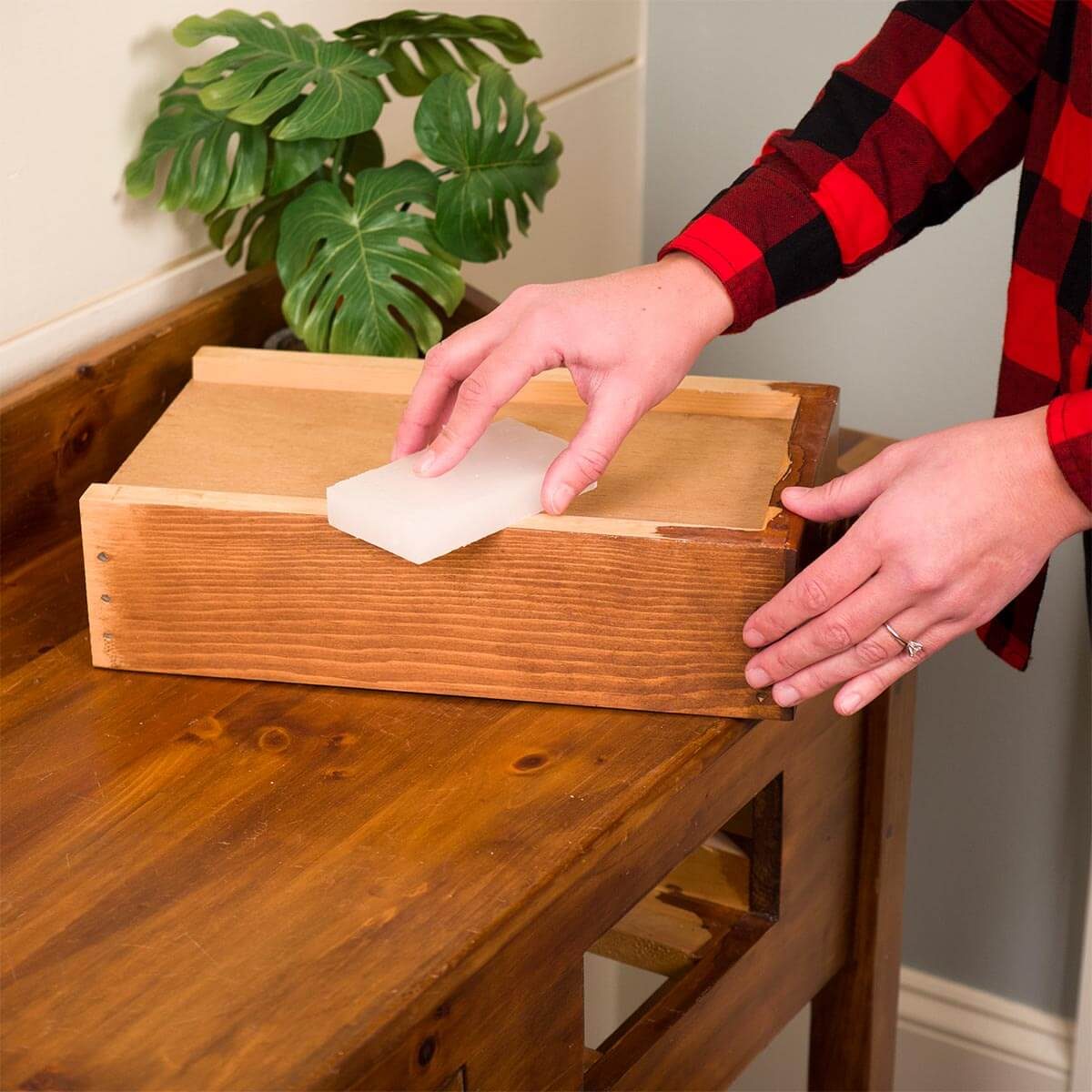 Effective Cleaning Hacks: Tackle Stubborn Stains & Grime