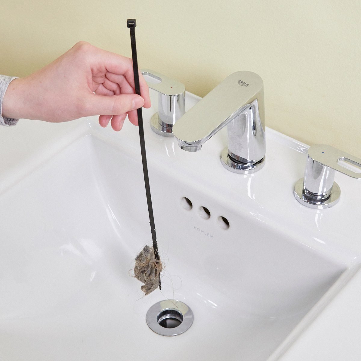 Effective Cleaning Hacks: Tackle Stubborn Stains & Grime