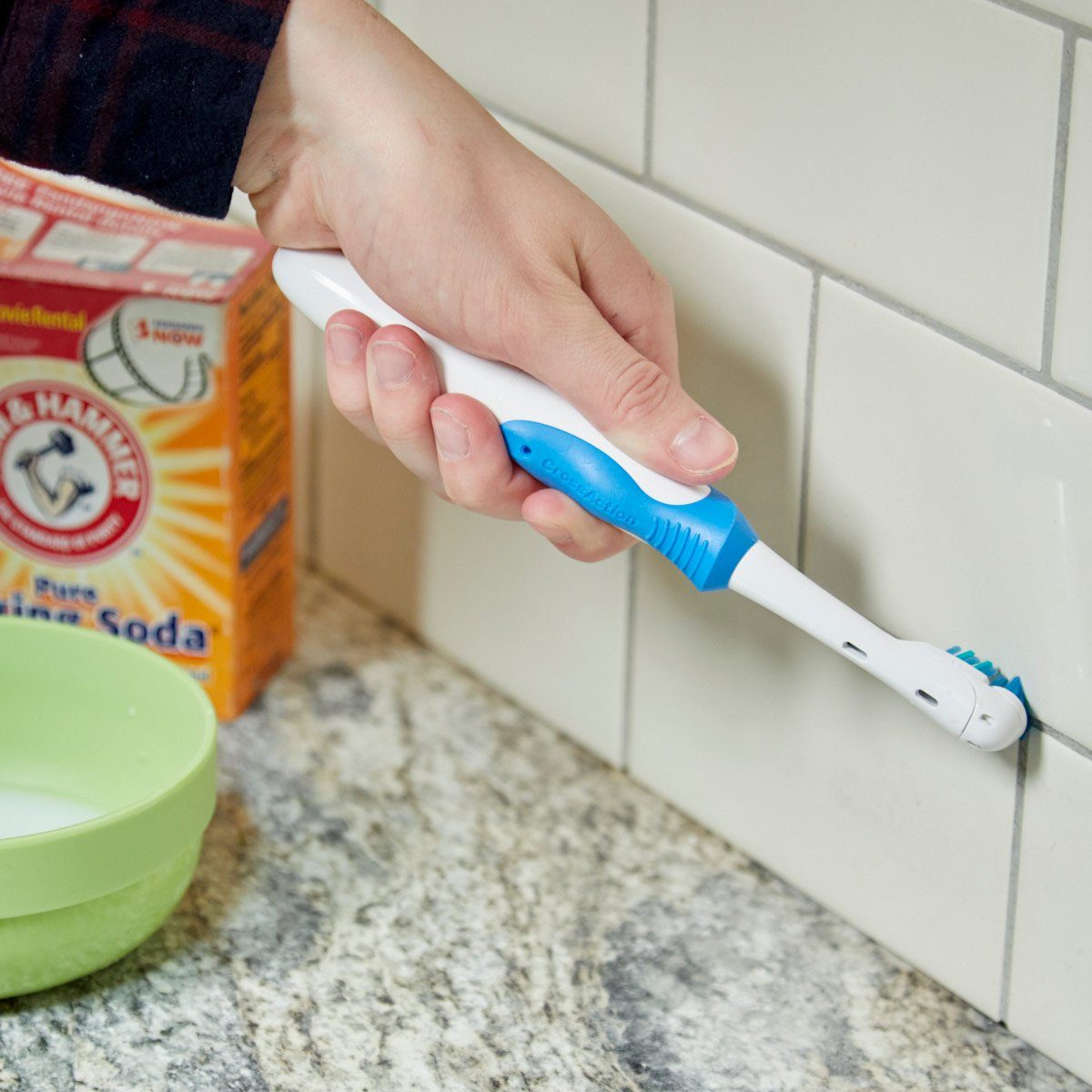 Effective Cleaning Hacks: Tackle Stubborn Stains & Grime