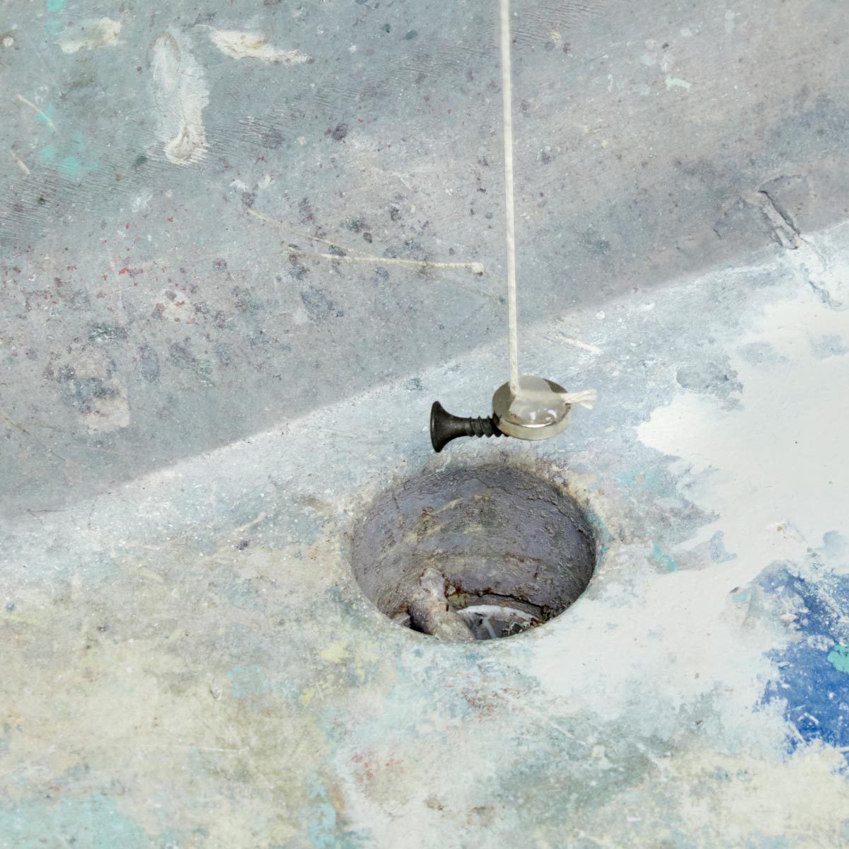 Effective Cleaning Hacks: Tackle Stubborn Stains & Grime