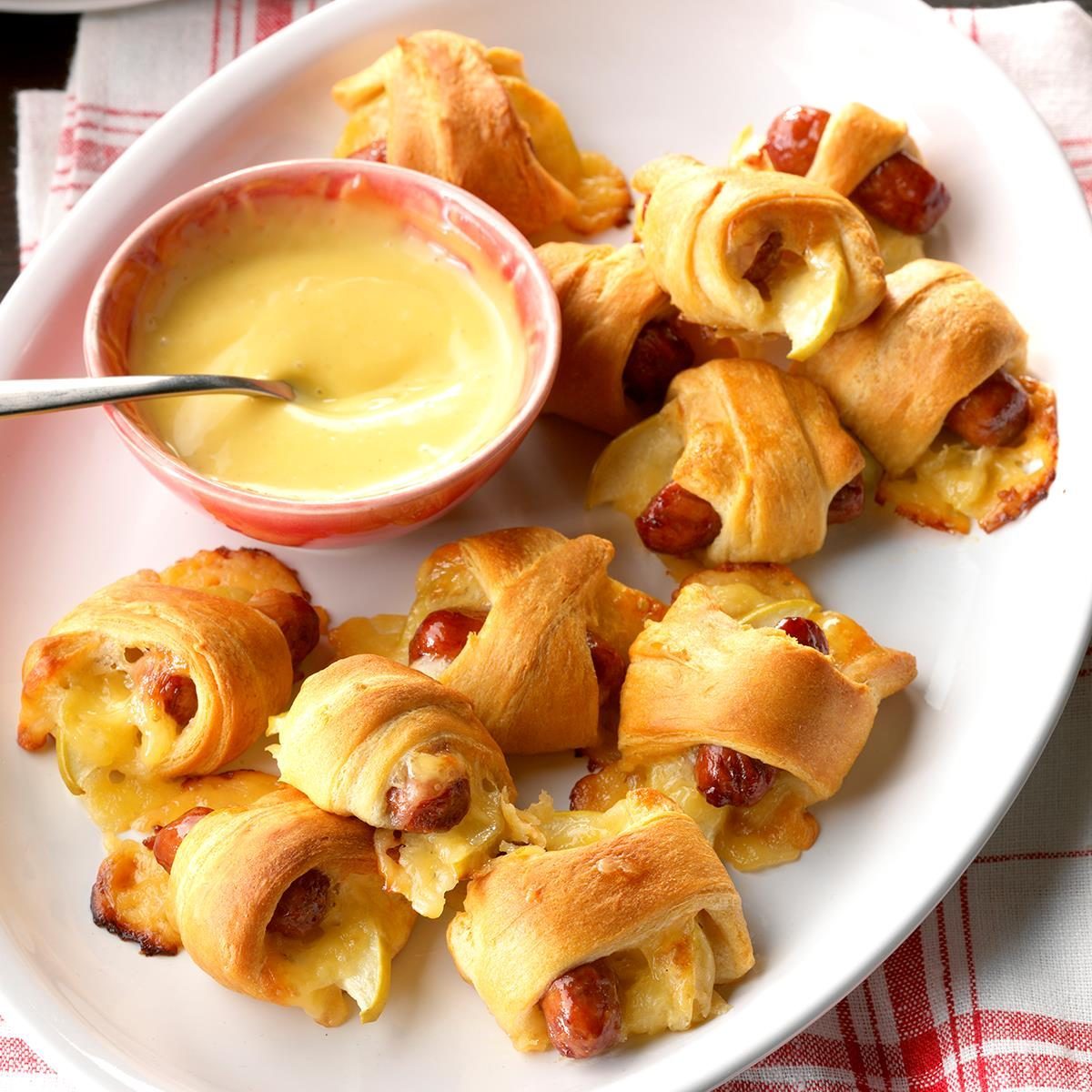 Ultimate TV Marathon Snacks: 25 Sweet & Savory Ideas