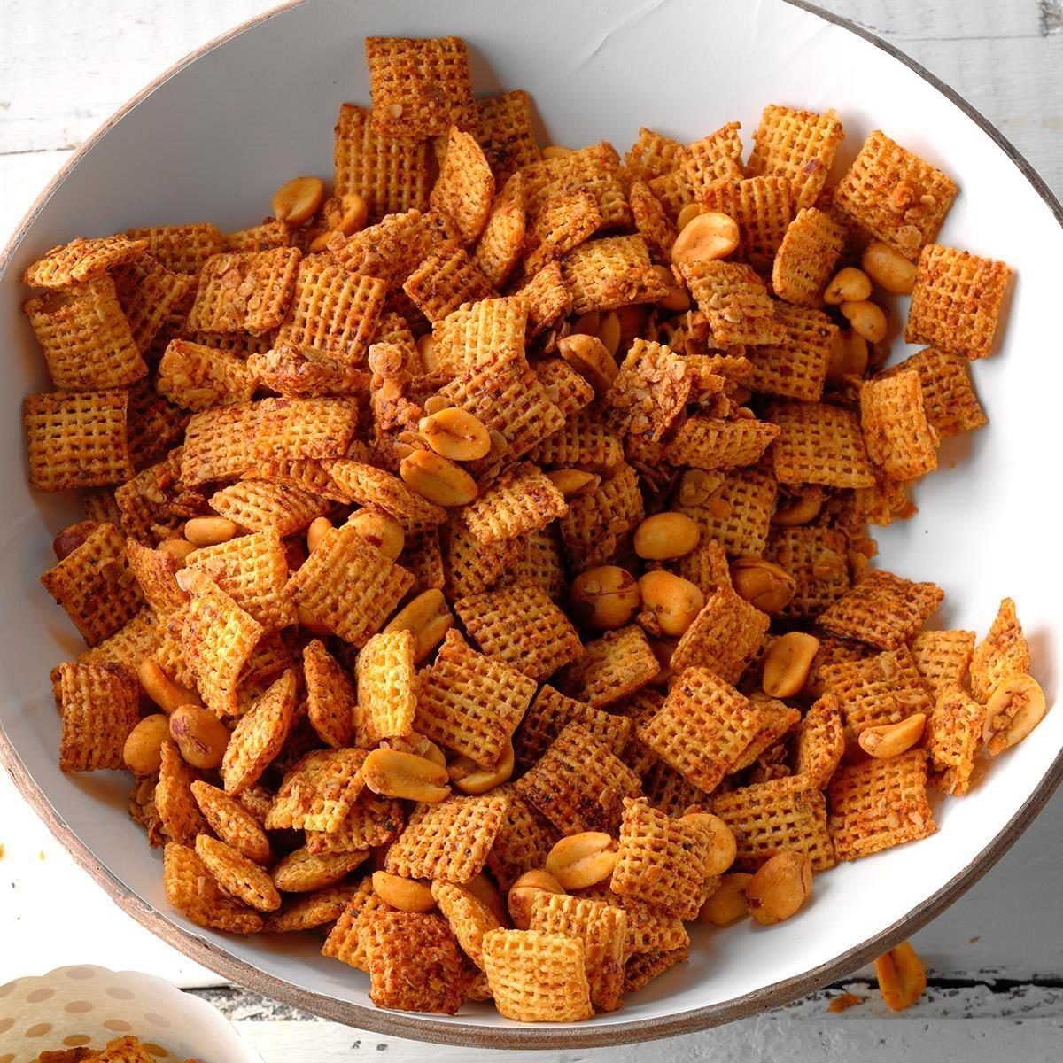 Ultimate TV Marathon Snacks: 25 Sweet & Savory Ideas