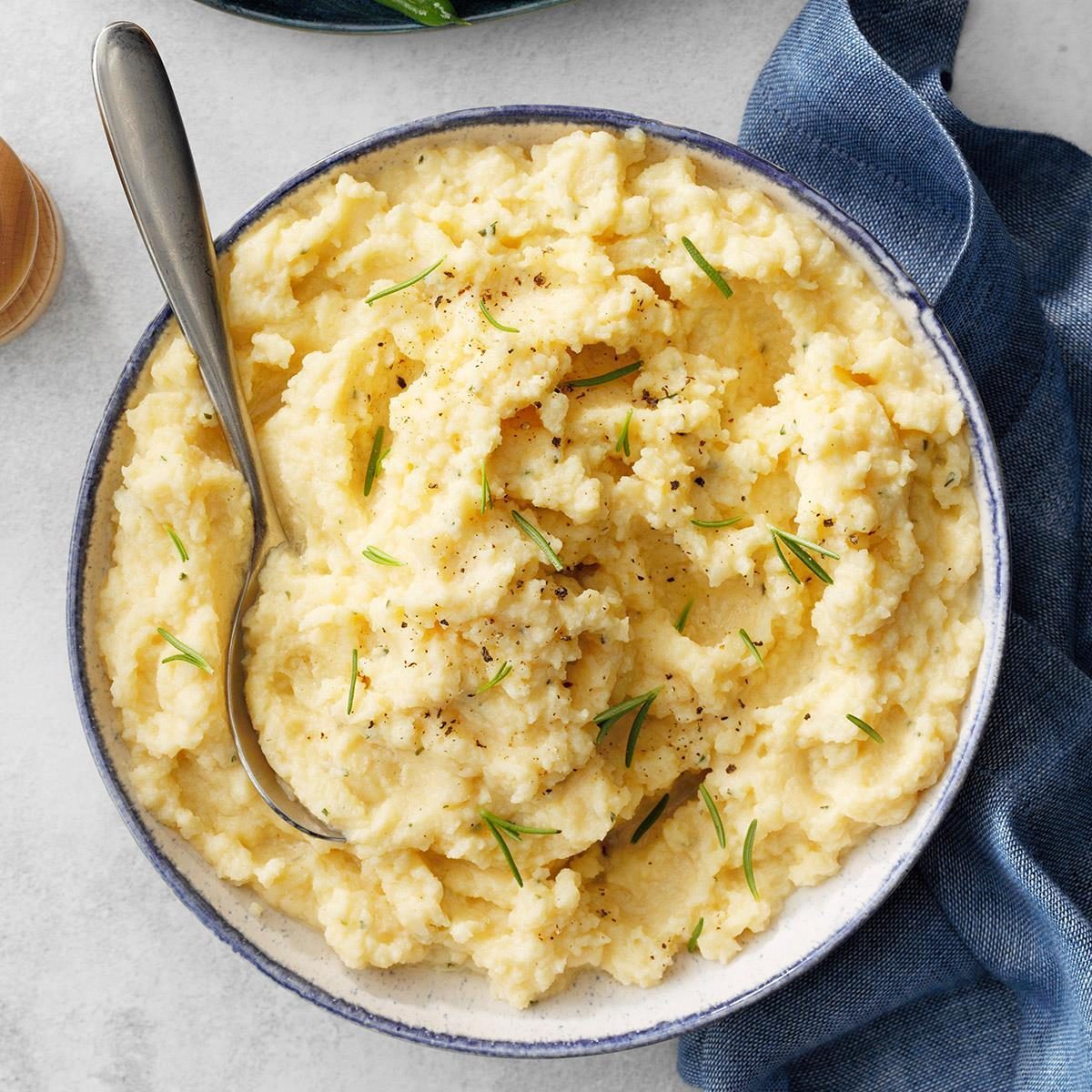 30 Easy Christmas Dinner Ideas for a Small Gathering