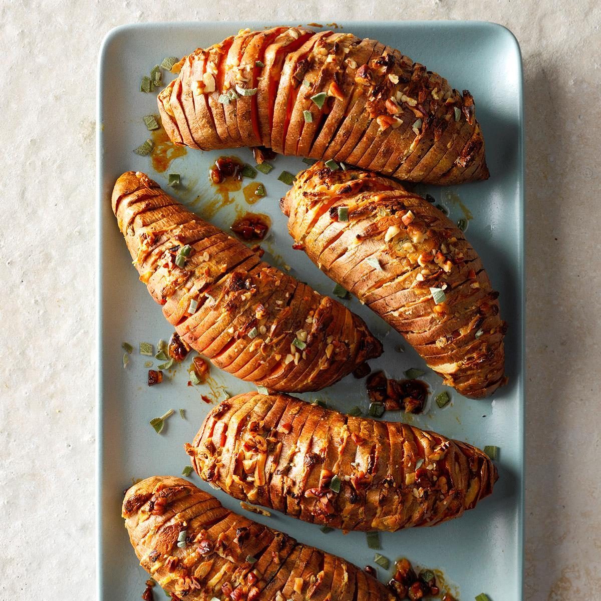 30 Easy Christmas Dinner Ideas for a Small Gathering