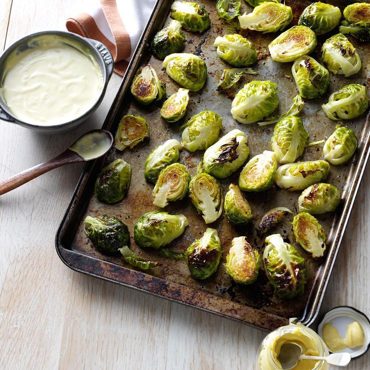 30 Easy Christmas Dinner Ideas for a Small Gathering