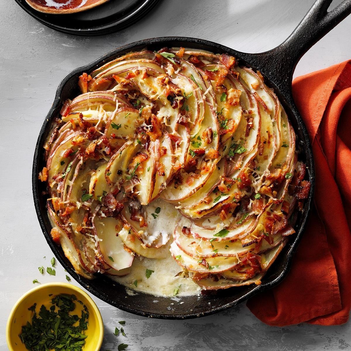 30 Easy Christmas Dinner Ideas for a Small Gathering
