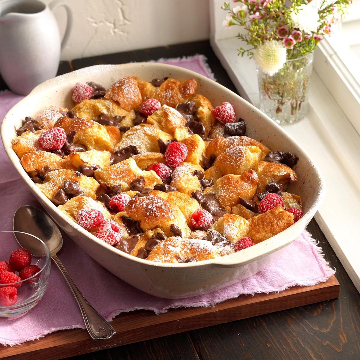 Cozy Winter Desserts: 30 Recipes for Warm Treats