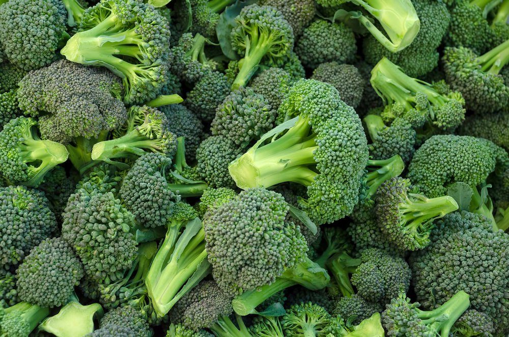 The Power of Raw: 8 Foods to Eat Uncooked for Optimal Health