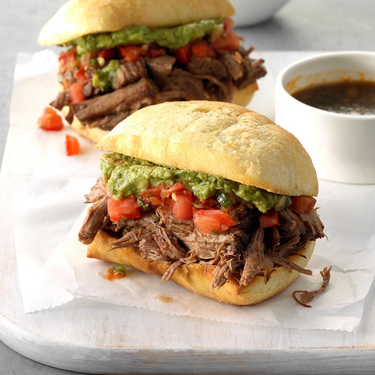 Easy Slow Cooker Recipes: 50 Delicious Meals for Busy Families