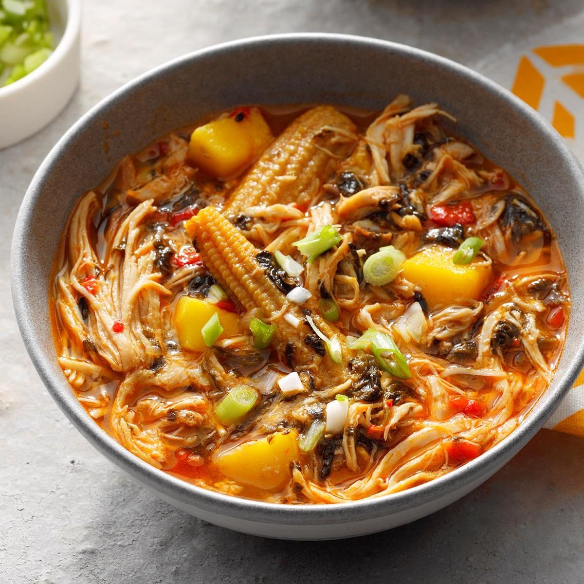 Easy Slow Cooker Recipes: 50 Delicious Meals for Busy Families