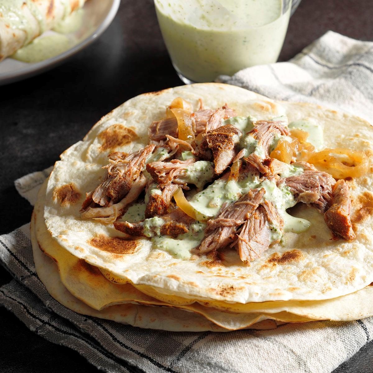 Easy Slow Cooker Recipes: 50 Delicious Meals for Busy Families